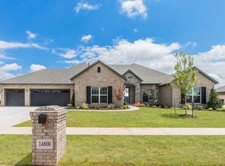 14800 Bella Maria Dr, Moore, OK 73165
