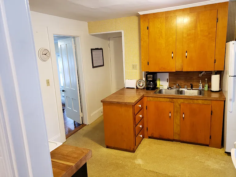 8 Spring St #4 — Photo 17