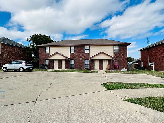 2nd image of 1103 Shanarae Cir