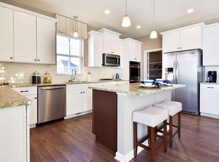 15137 Edgewood Ave, Savage, MN 55378