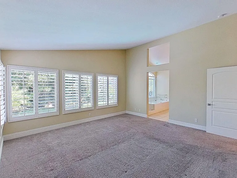 4749 E Bradford Ave — Photo 22