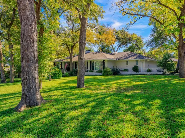 7508 Baxtershire Dr, Dallas, TX 75230