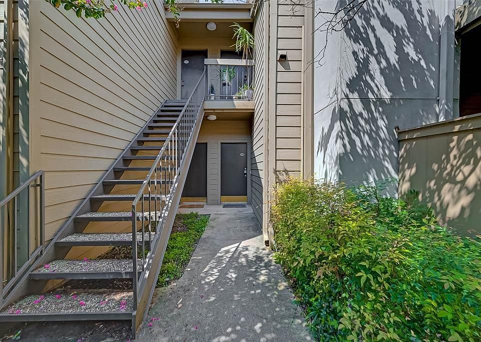 1st image of 10049 Westpark Dr APT 135
