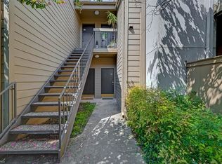 10049 Westpark Dr APT 135, Houston, TX 77042