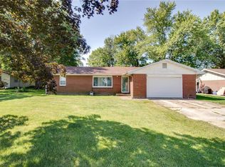 715 Carlinville Rd, Shipman, IL 62685