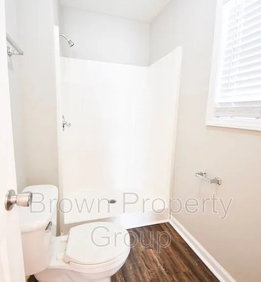 411 Northwoods Dr — Photo 16