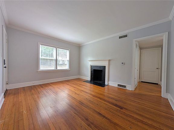 5th image of 1761 John Calvin Ave #1