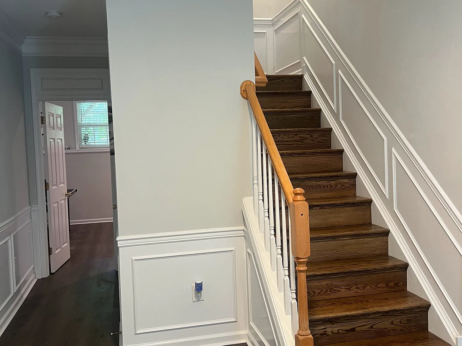 4 bed, 2.5 bath, 1975 sqft, $2,900 — Photo 3