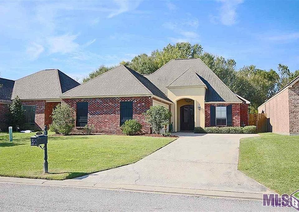 1st image of 12327 Dutchtown Villa Dr