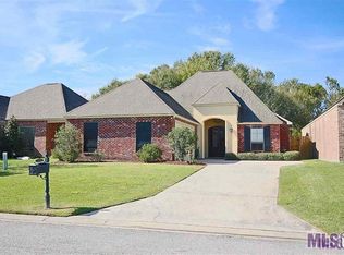 12327 Dutchtown Villa Dr, Geismar, LA 70734