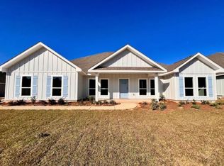 5513 Blake Ln, Pace, FL 32571