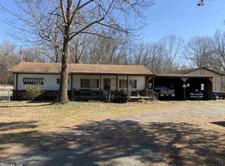 214 Spring St, Ward, AR 72176