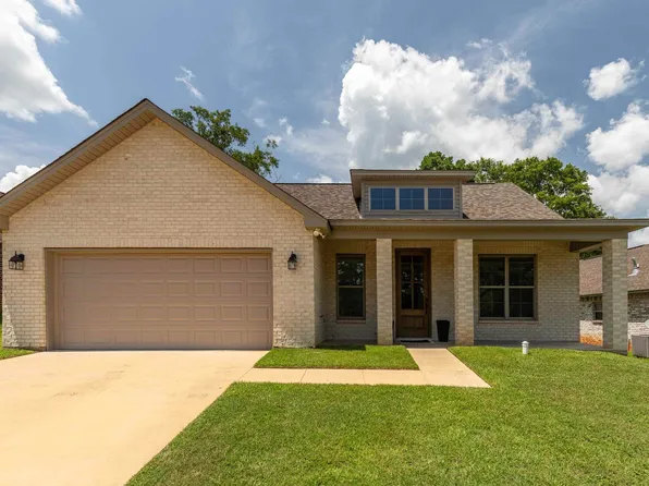 138 Gracie Beth Ln, Ruston, LA 71270