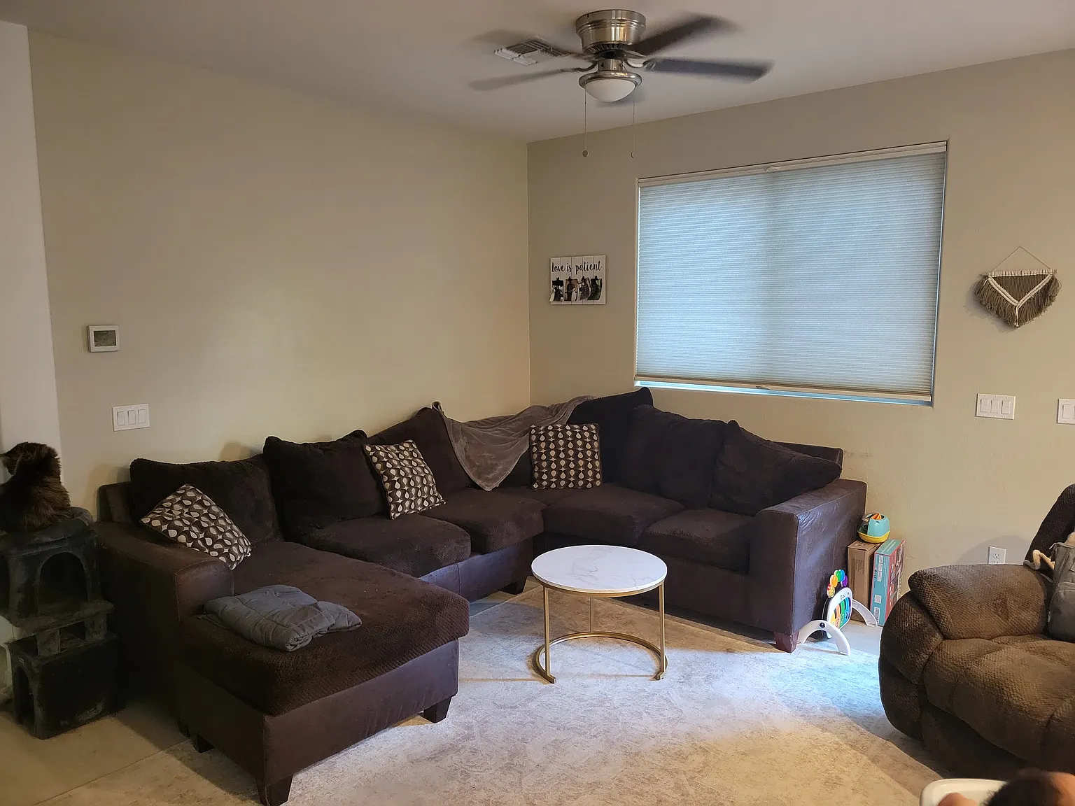 3 bed, 2.5 bath, 1803 sqft, $1,950 — Photo 4