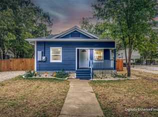 504 E Navarro Ave, Mart, TX 76664