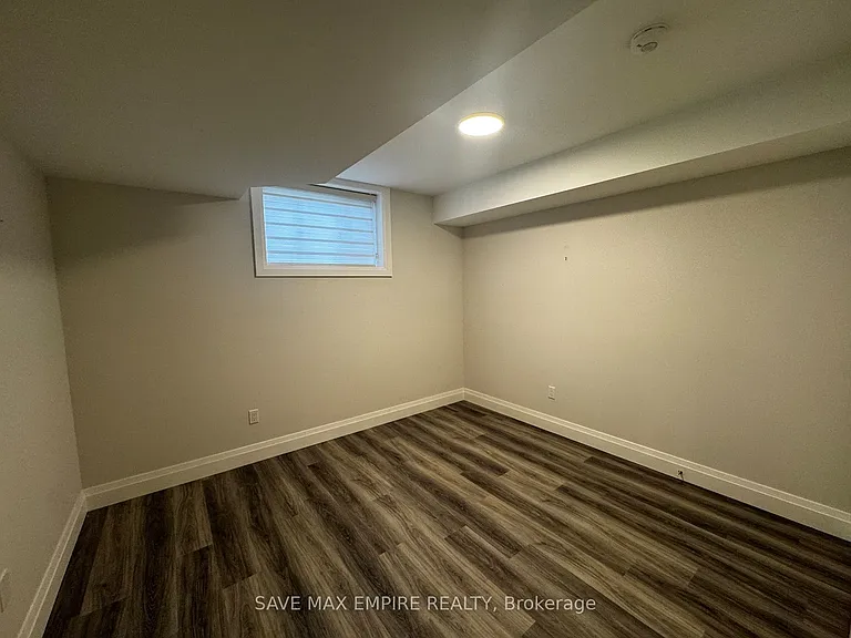 5 Wood Haven Dr #404 — Photo 21