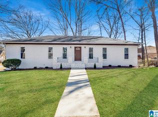 727 13th Ct, Pleasant Grove, AL 35127