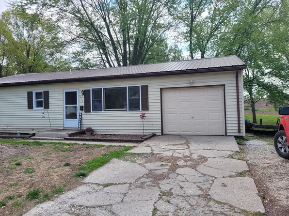 307 West St, Salisbury, MO 65281