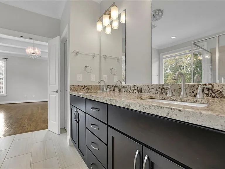 3245 Lynwood Dr — Photo 30