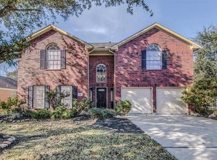 102 Black Walnut Dr, Houston, TX 77015