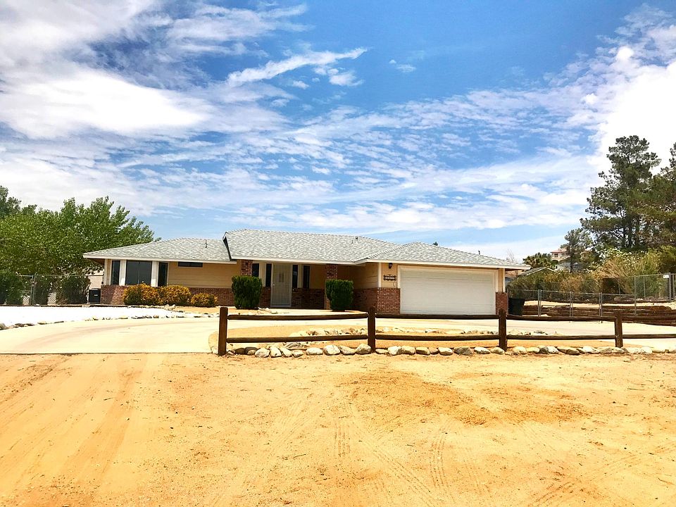 1st image of 16874 Lambert Ln