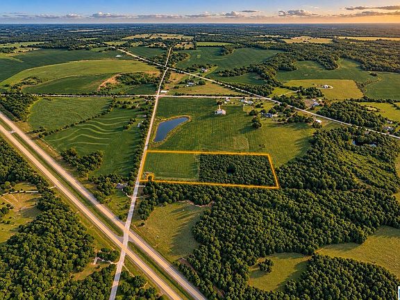 3rd image of 0 Highway 5