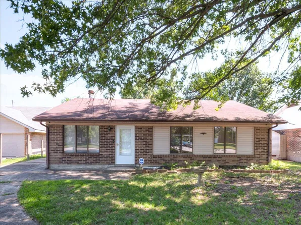 1513 Chadwick Dr, Lexington, KY 40515