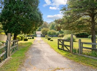 5 Stoneleigh Knls, Old Lyme, CT 06371