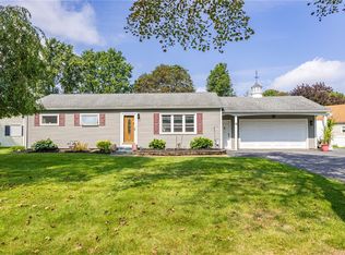 6 Hillside Dr, Spencerport, NY 14559