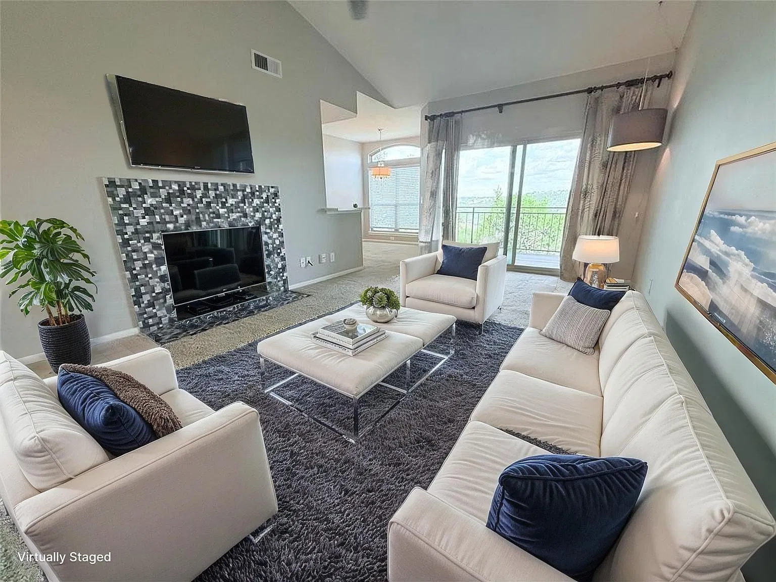 1 bed, 1.0 bath, 706 sqft, $1,350 — Photo 2