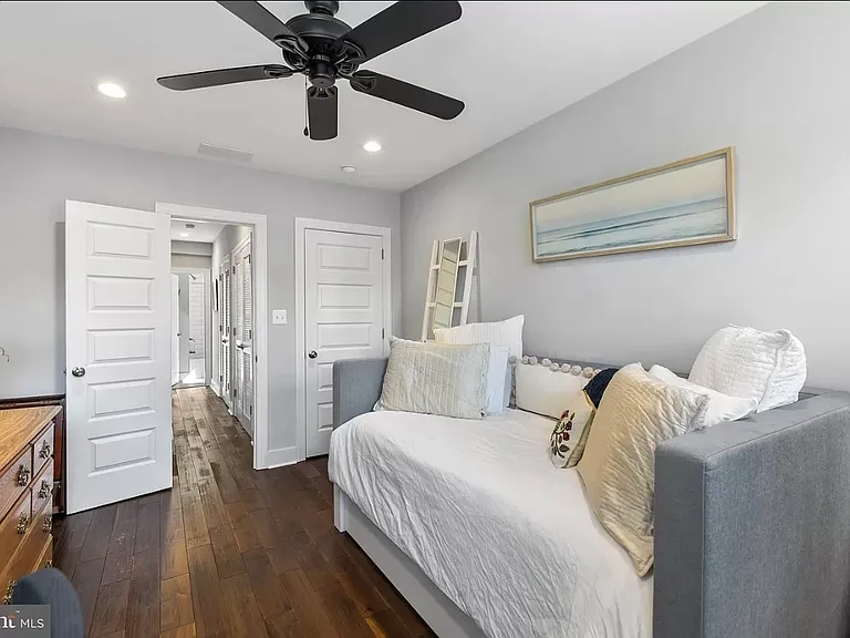 1443 Battery Ave — Photo 13