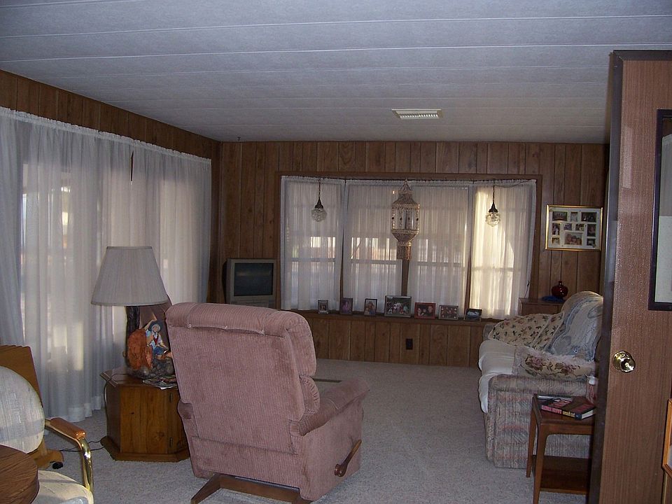 Bay window