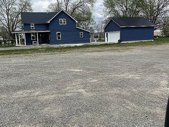 3rd image of 102 South Ball