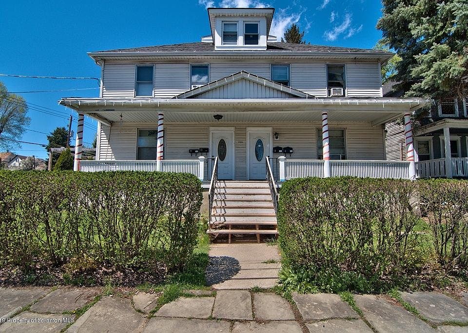 1st image of 601 N 603 Hyde Park Ave