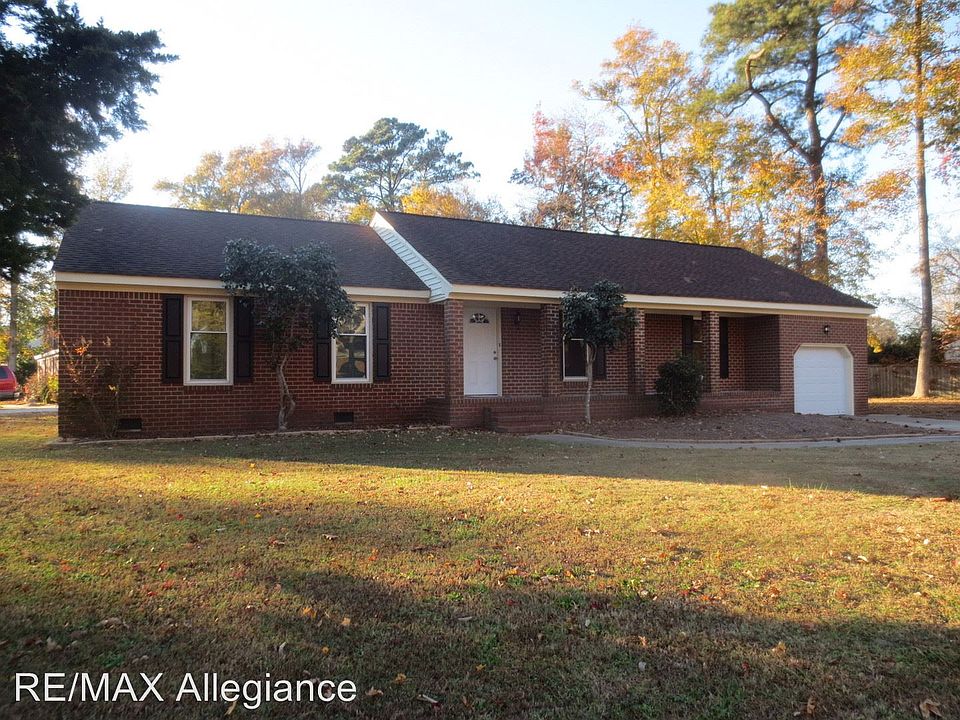 1st image of 624 Gladesdale Dr