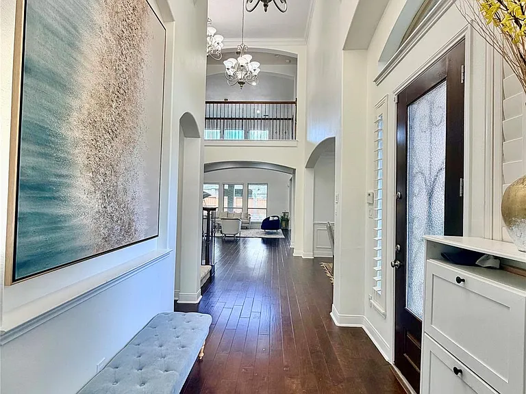 10702 Claythorne Ct — Photo 8