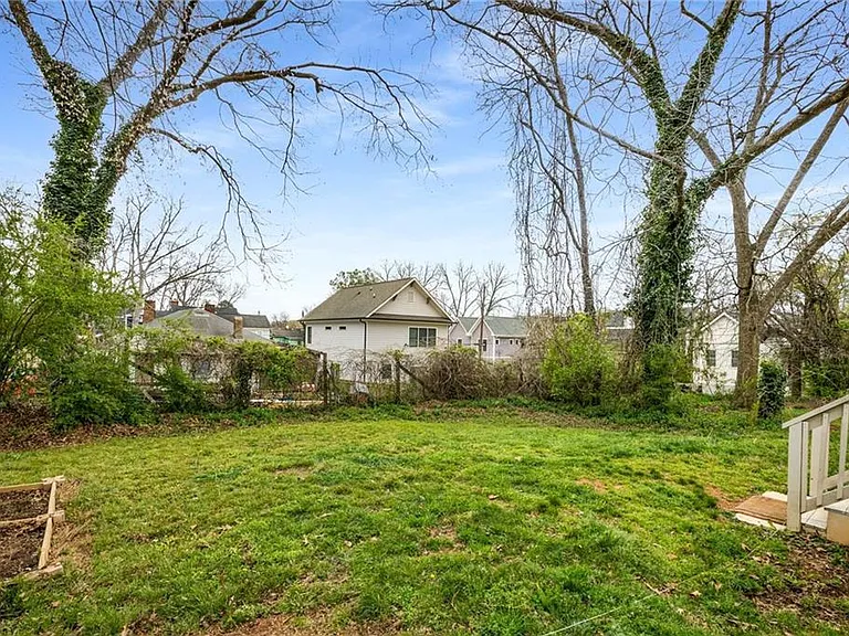 1014 Fern Ave SE — Photo 25