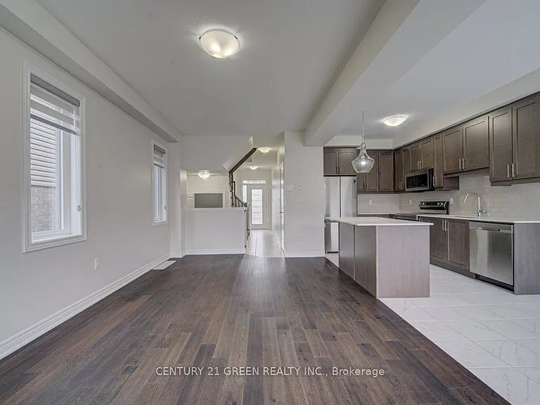 30 Baker Ln — Photo 10