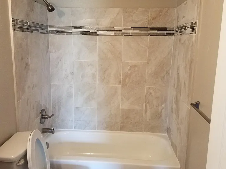 505 N Benton Ave — Photo 13