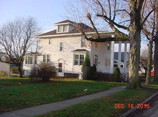 207 W 4th St, Bicknell, IN