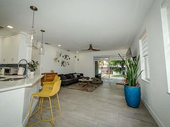 5th image of 8526 NW 110th Pl #8526