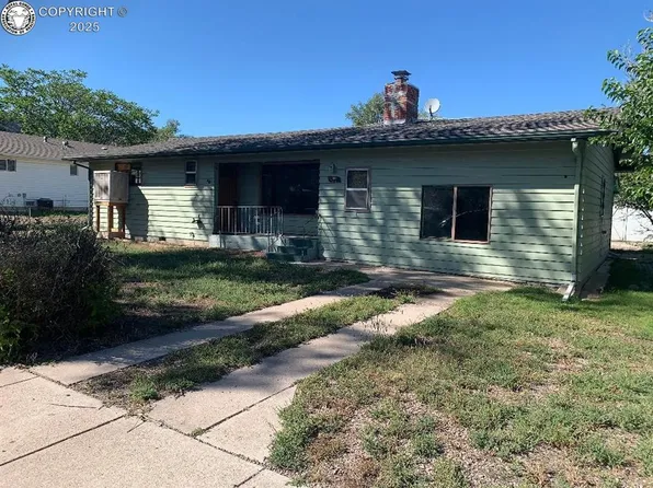 809 Forest Ave, Canon City, CO 81212
