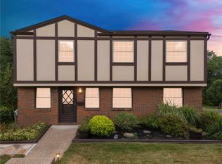 1792 Sillview Dr, Pittsburgh, PA 15243