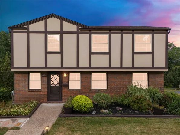 1792 Sillview Dr, Pittsburgh, PA 15243