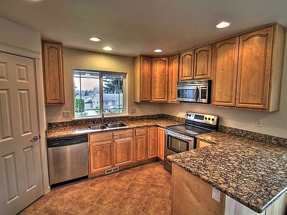 2nd image of 6219 W Magnolia Ave #A
