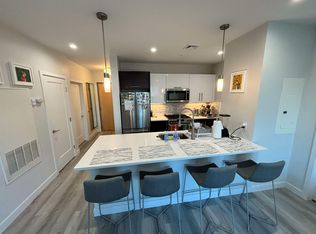 1 Brook Rd, Quincy, MA 02169