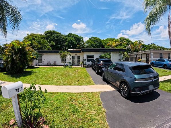 7811 NW 75th Ave