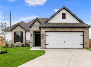 10268 Burgundy Berry Way, College Station, TX 77845