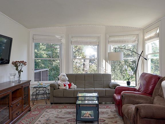 3rd image of 2466 Francisco St APT 102