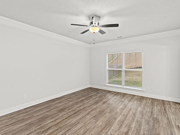 5th image of 4026 Cottingham Way